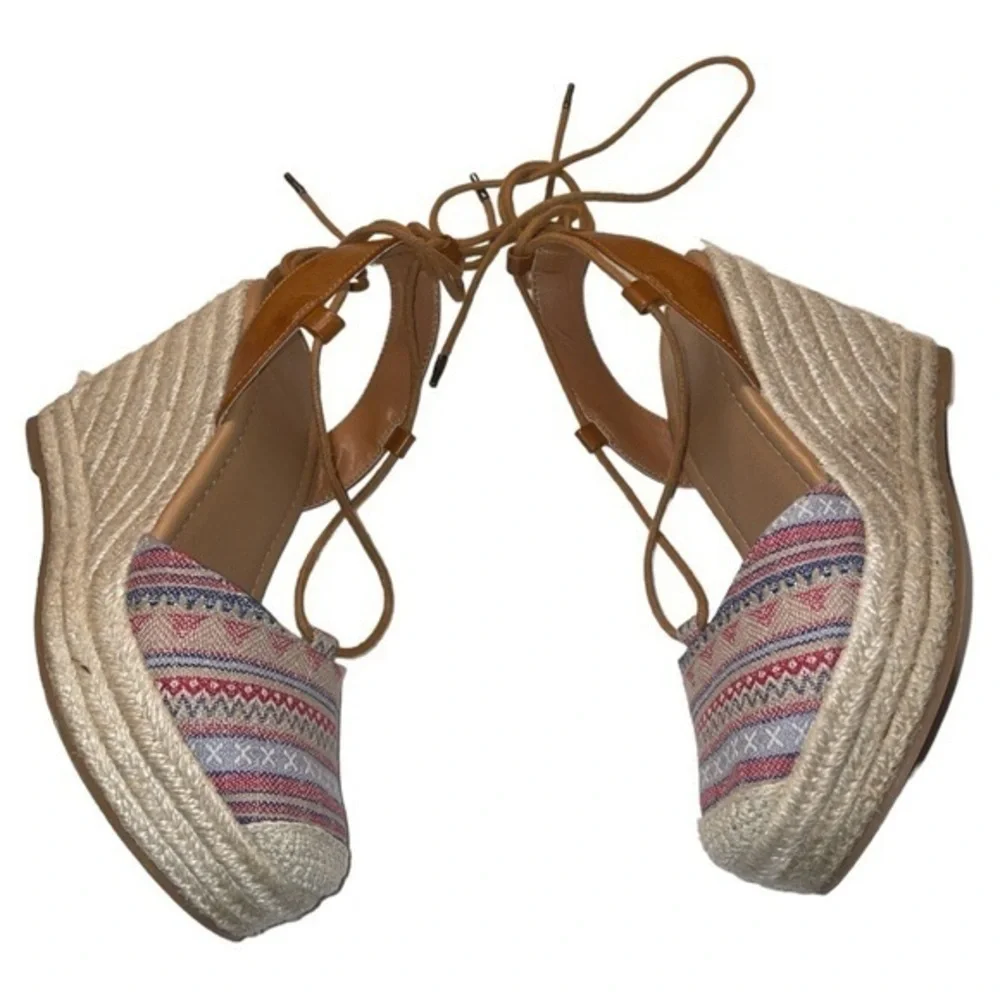 DV Dolce Vita Target Aztec Espadrille Platform Wedge Lace Up Sandals Size 7 Boho